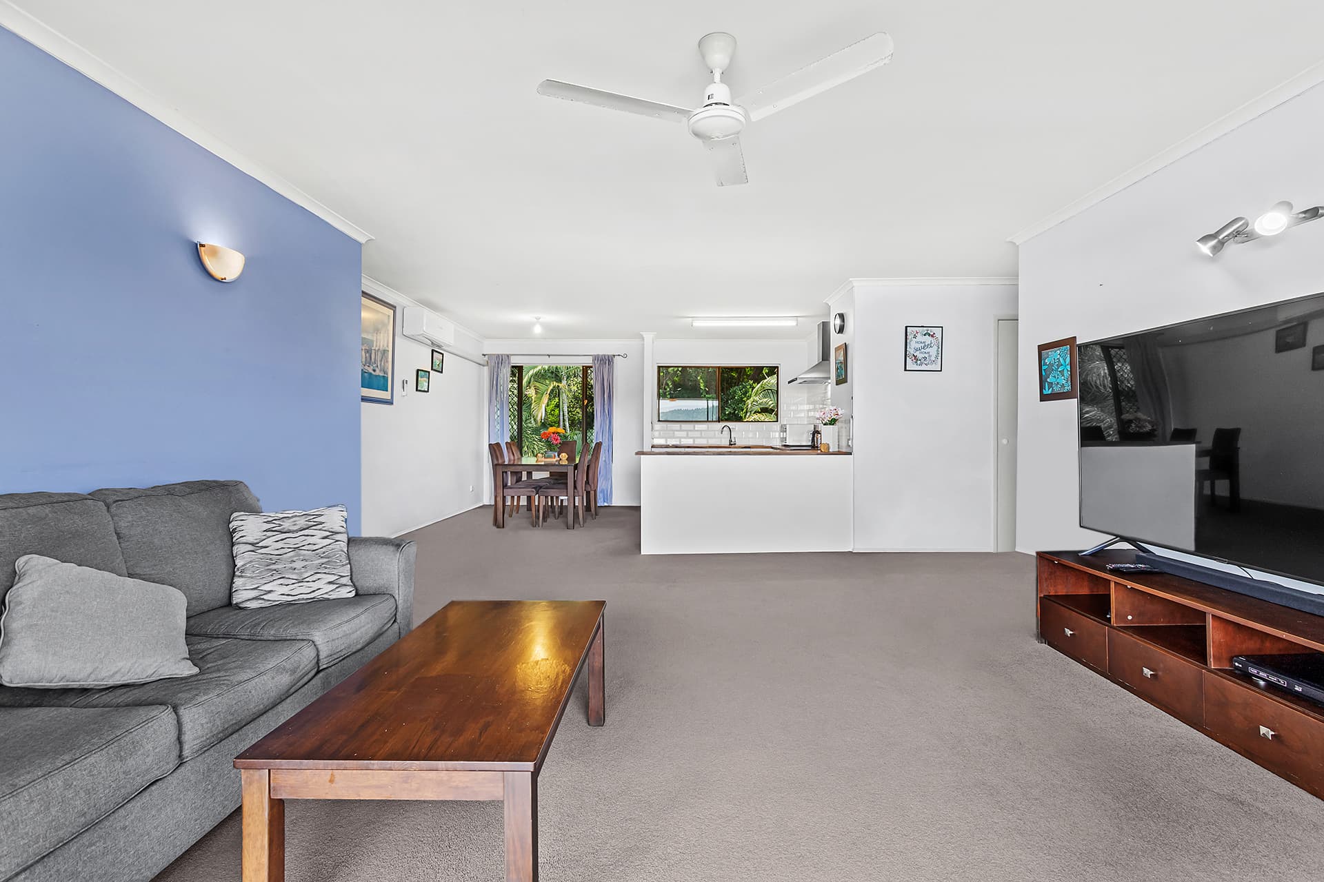 142/4 Eshelby Drive, Cannonvale - Thumbnail 3