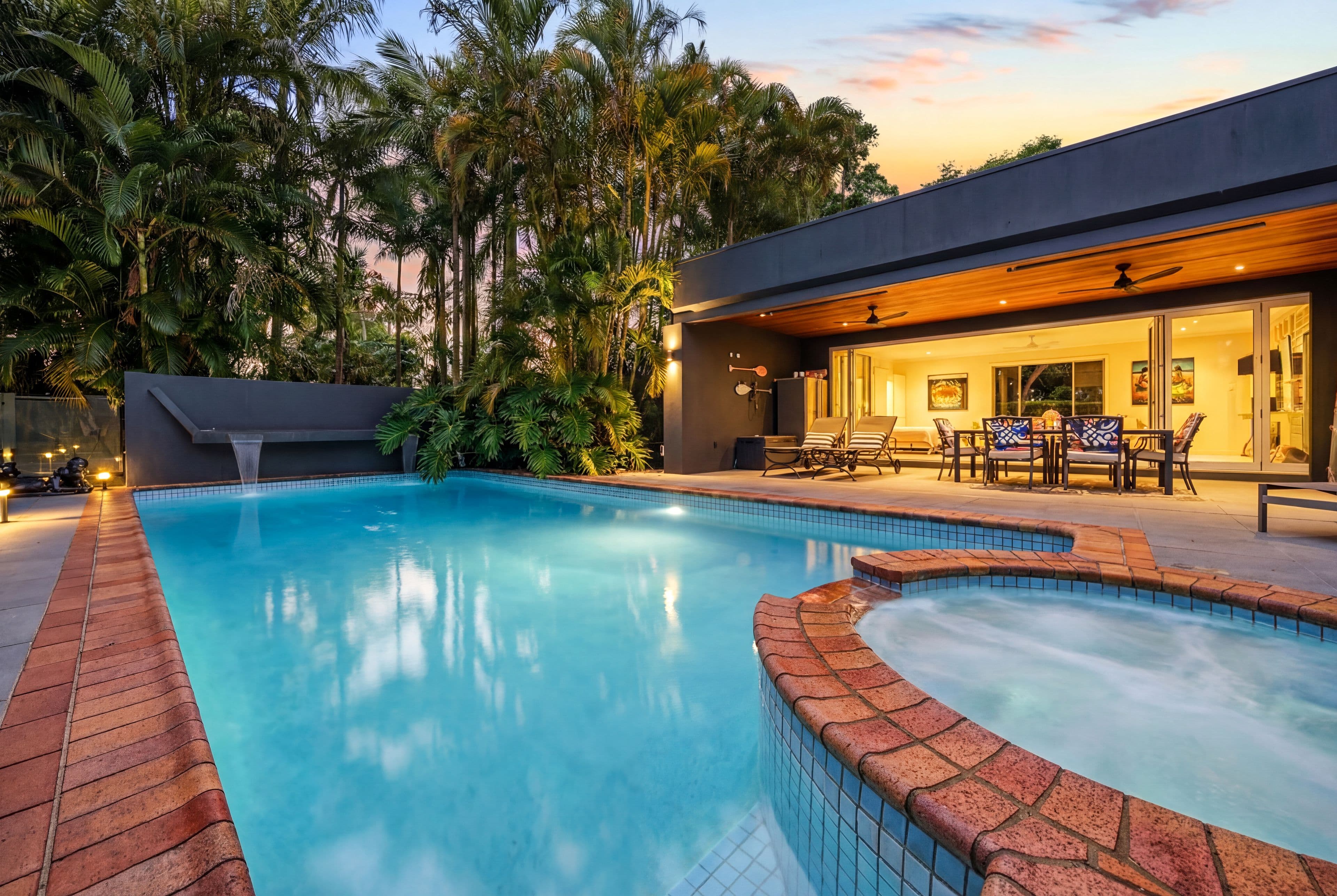 5950 Bracken Lane, Sanctuary Cove QLD 4212, Sanctuary Cove - Thumbnail 2
