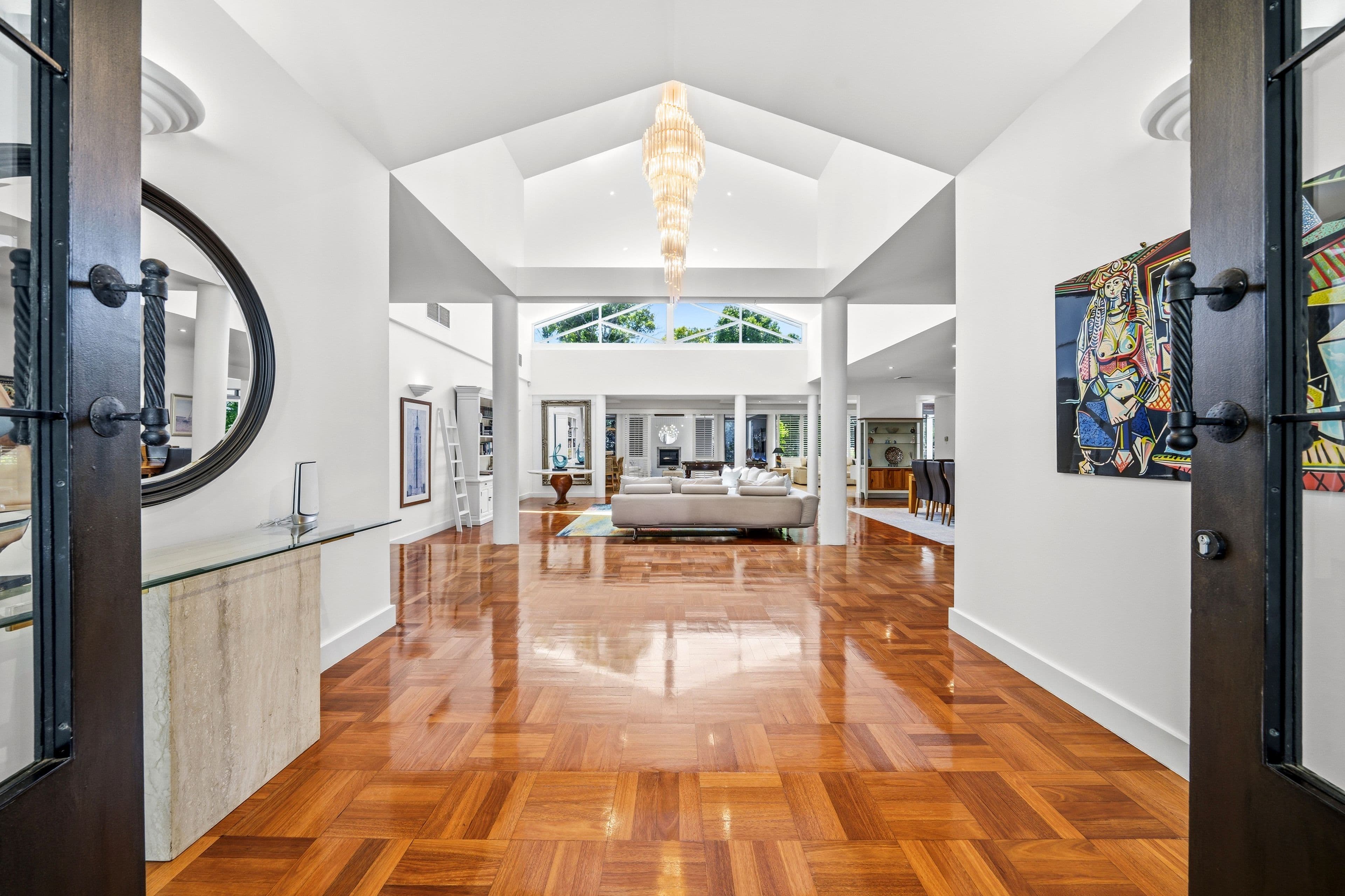 5950 Bracken Lane, Sanctuary Cove QLD 4212, Sanctuary Cove - Thumbnail 3