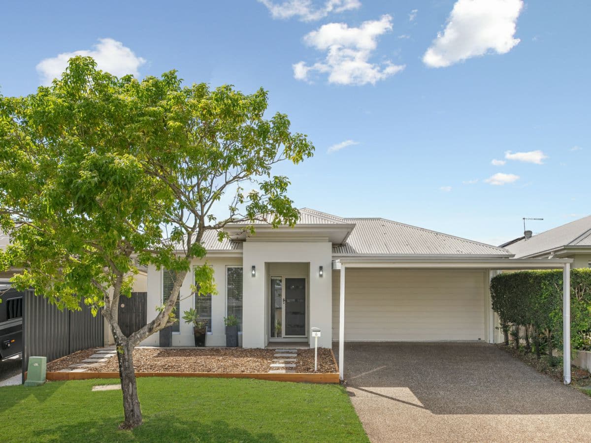 6 Langham Crescent, NORTH LAKES, North Lakes - Image 1
