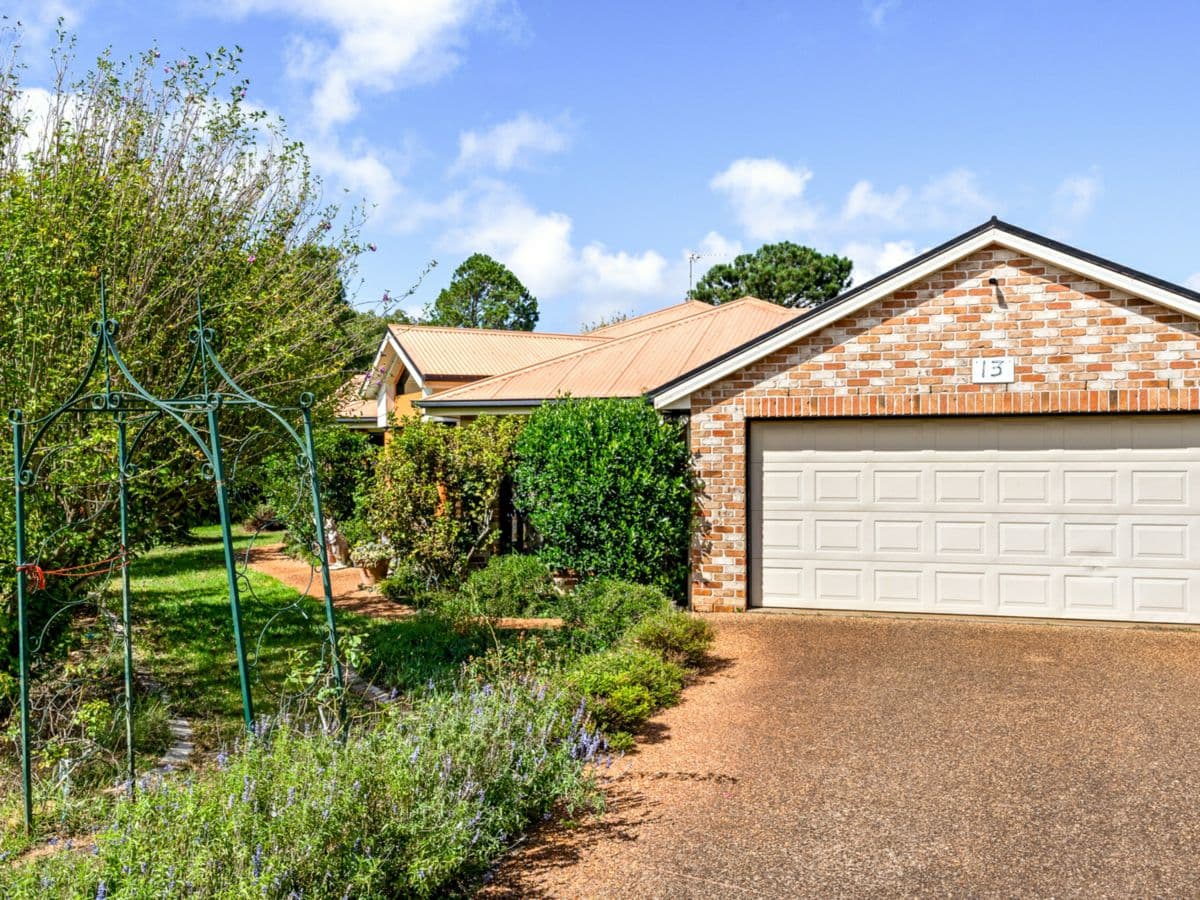 13 Bronwyn Court, HIGHFIELDS, Highfields - Thumbnail 8