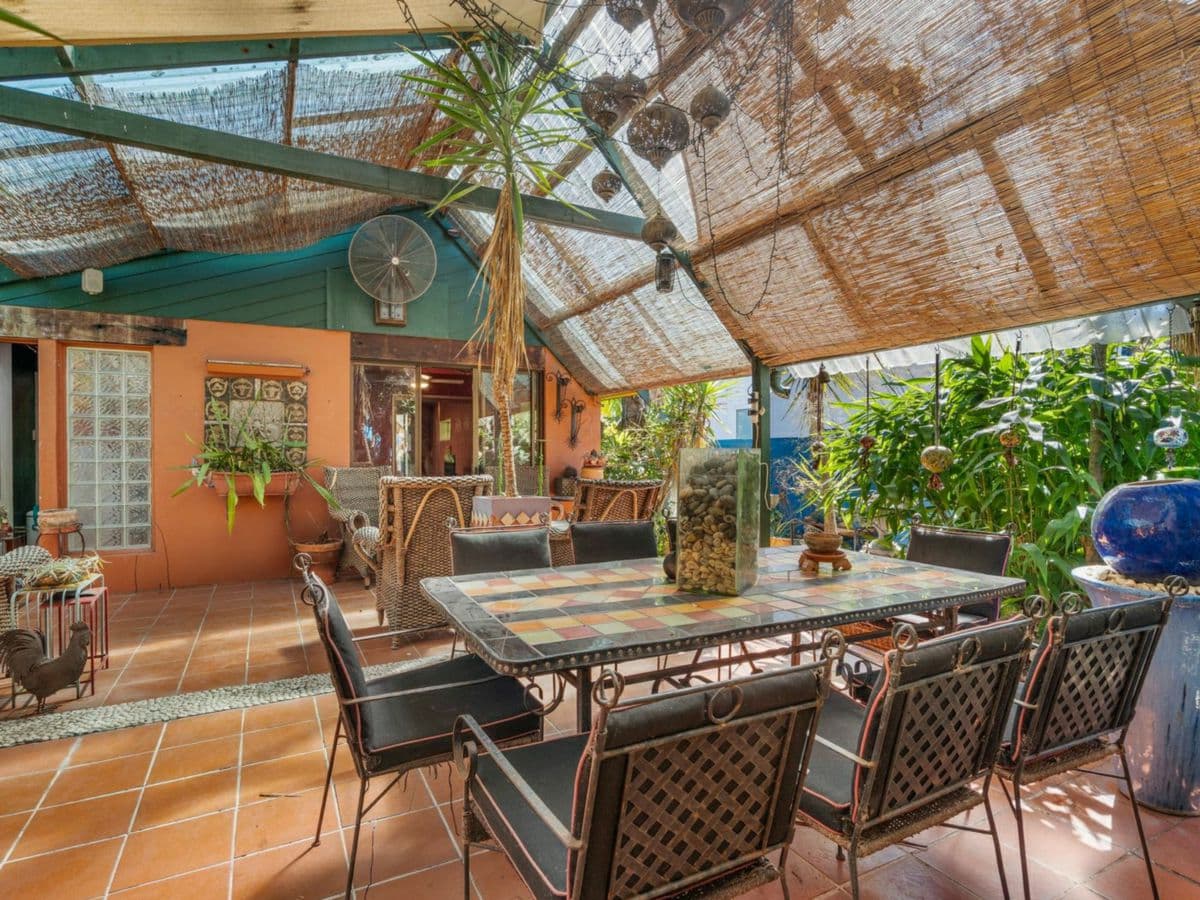 120A Camphor Lane, WOOLOOWIN, Wooloowin - Thumbnail 2