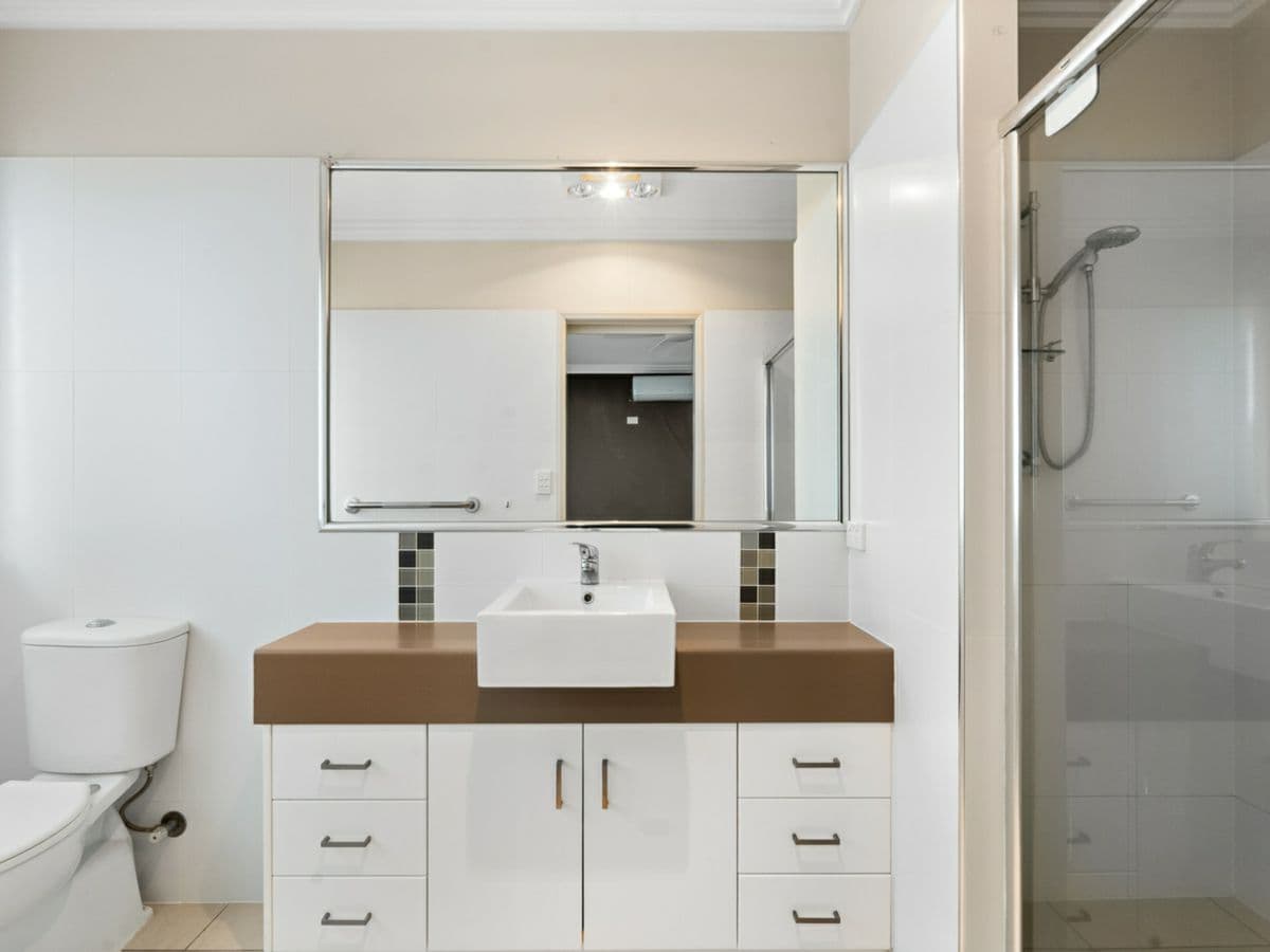 9 McCallum Court, MIDDLE RIDGE, Middle Ridge - Thumbnail 7
