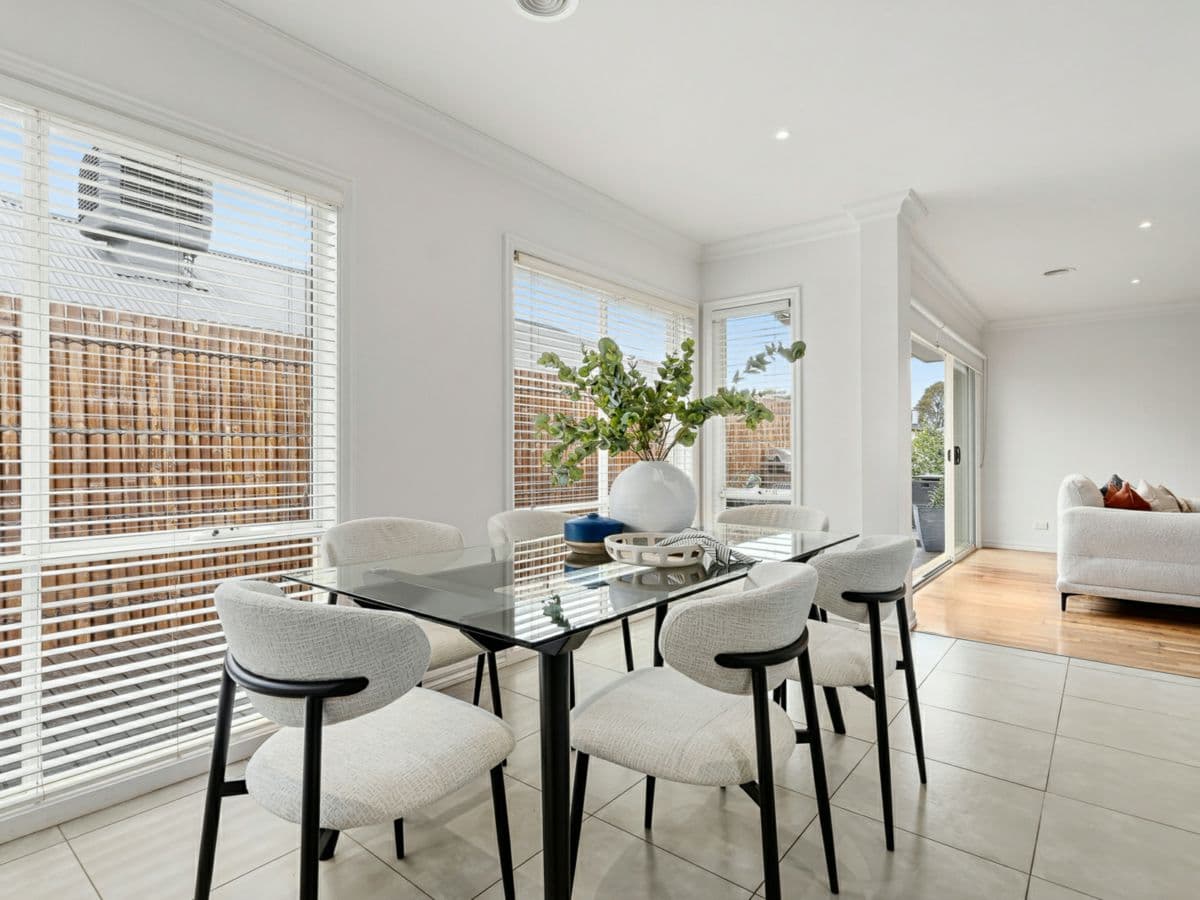 7 Pepperbush Crescent, LANGWARRIN, Langwarrin - Thumbnail 6