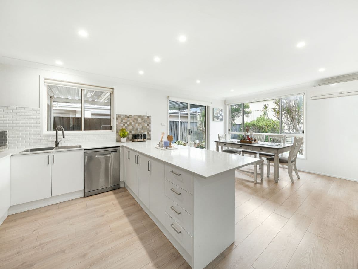 16 Caritta Court, PARKLEA, Parklea - Thumbnail 4