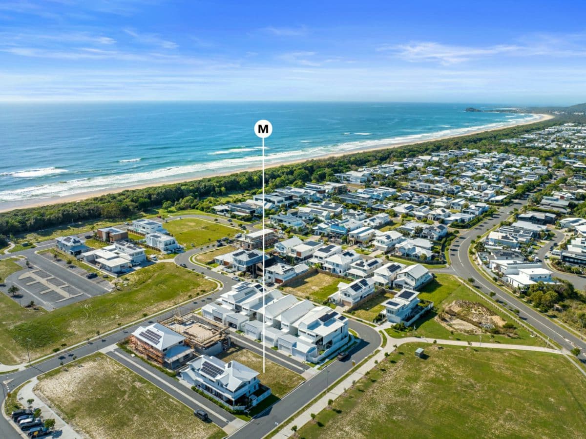 7 Habitat Drive, CASUARINA, Casuarina - Thumbnail 2