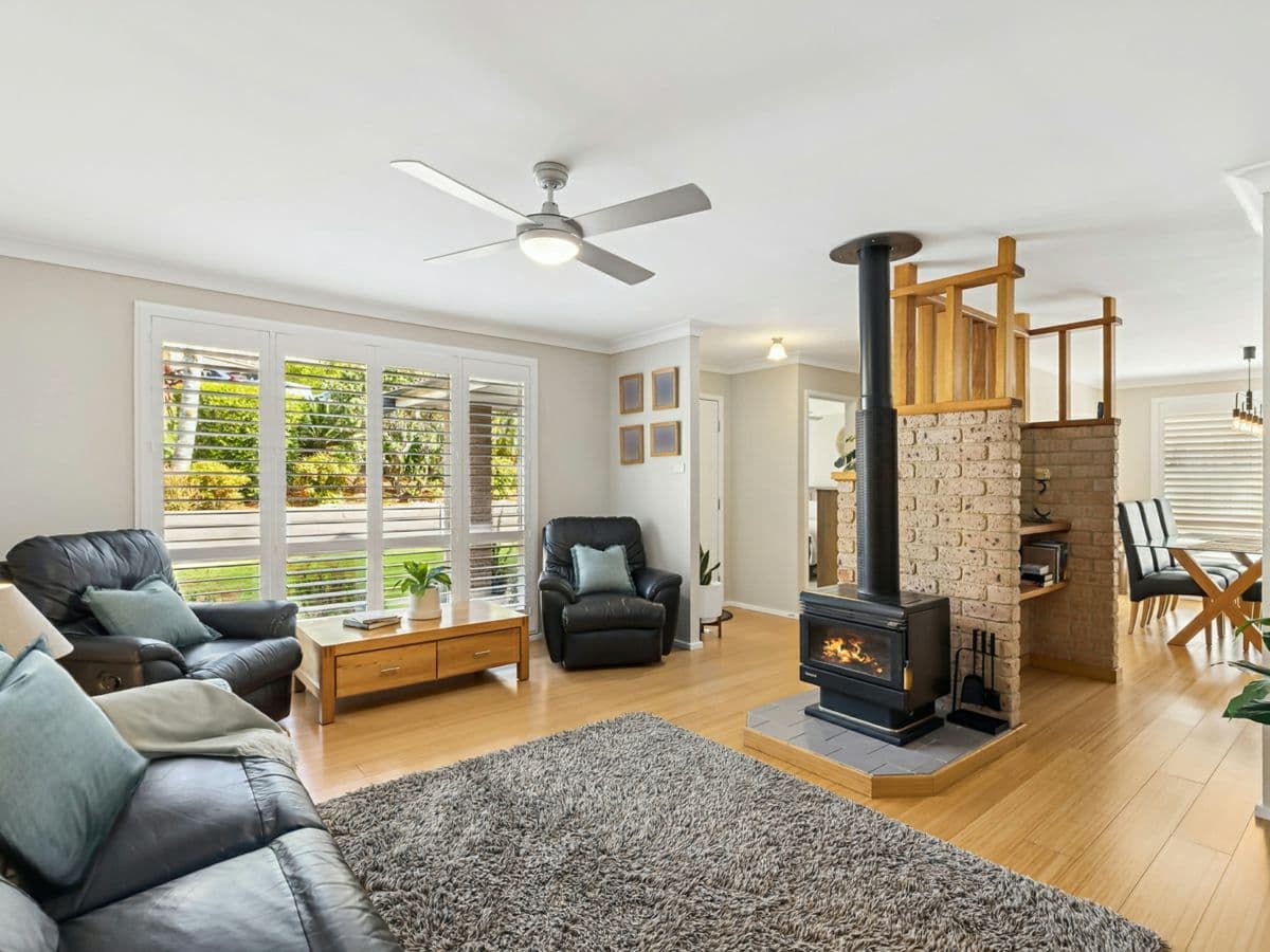 4 McNee Close, LISAROW, Lisarow - Image 1