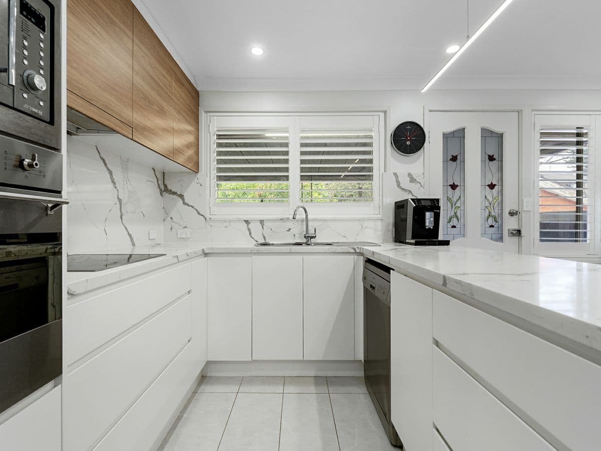 8 Marden Street, GEORGES HALL, Georges Hall - Thumbnail 2