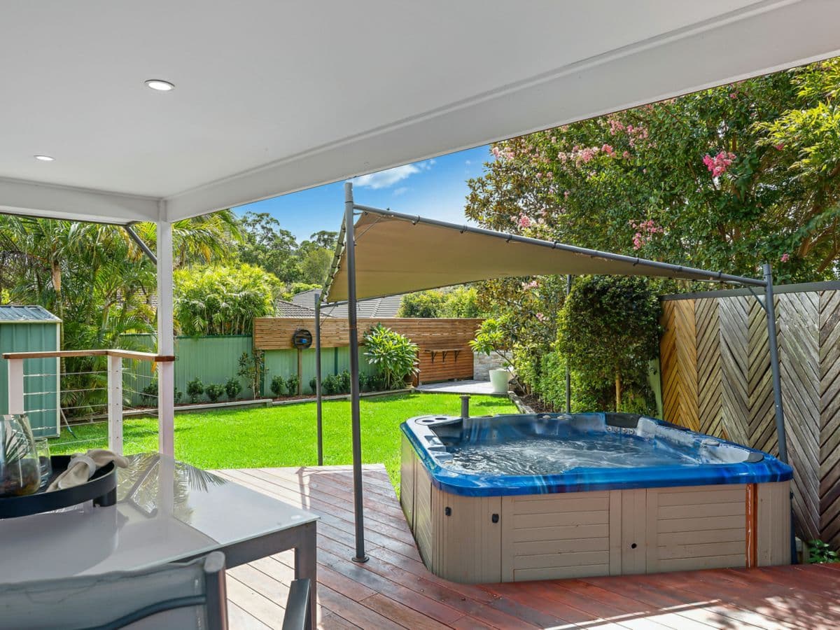 15 Priestley Parade, POINT CLARE, Point Clare - Thumbnail 5