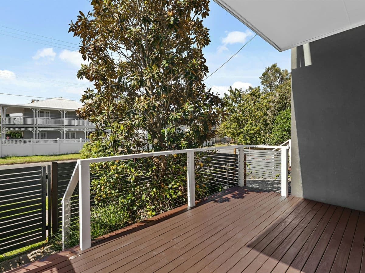 2/42 Jamieson Street, BULIMBA, Bulimba - Thumbnail 2