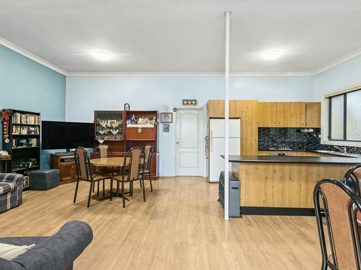 888 Canterbury Road, ROSELANDS, Roselands - Thumbnail 2