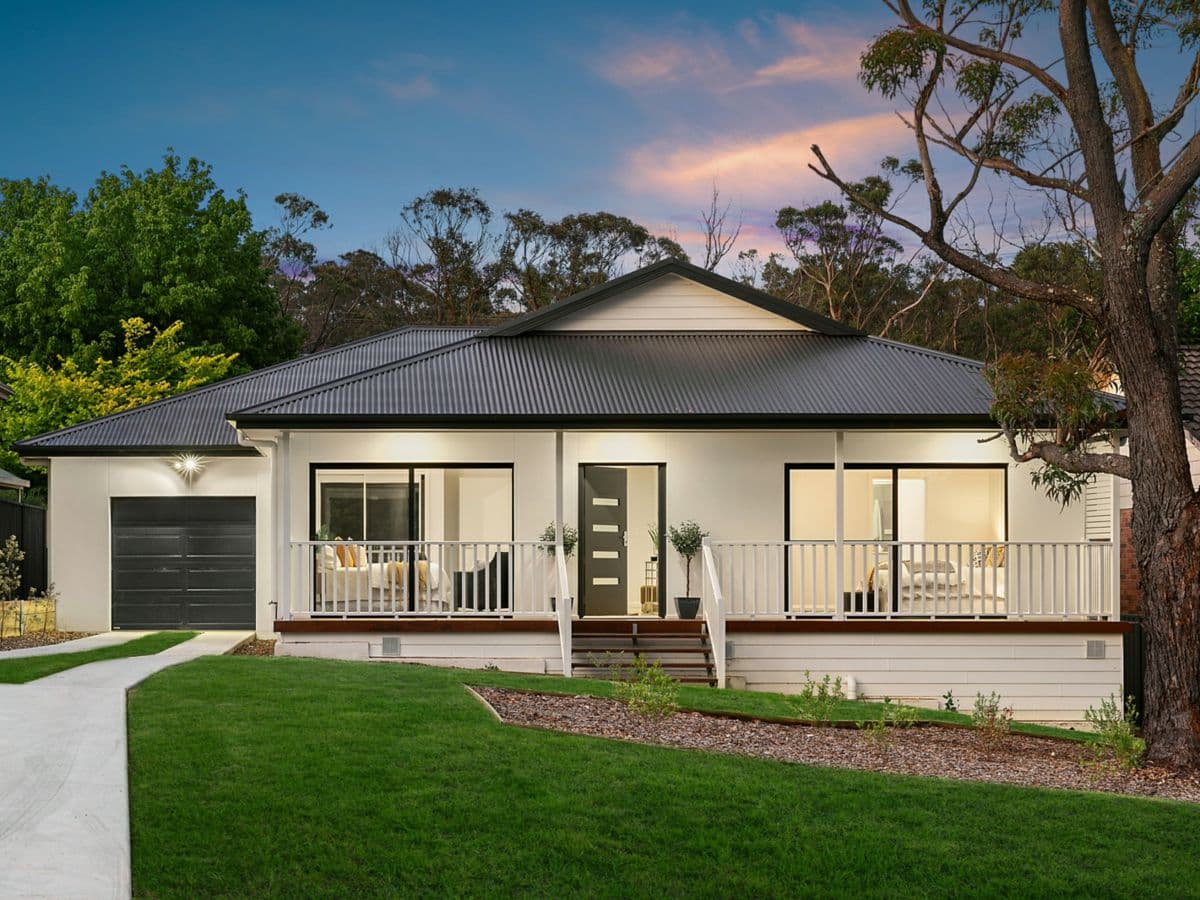 11 Cook Road, WENTWORTH FALLS, Wentworth Falls - Image 1