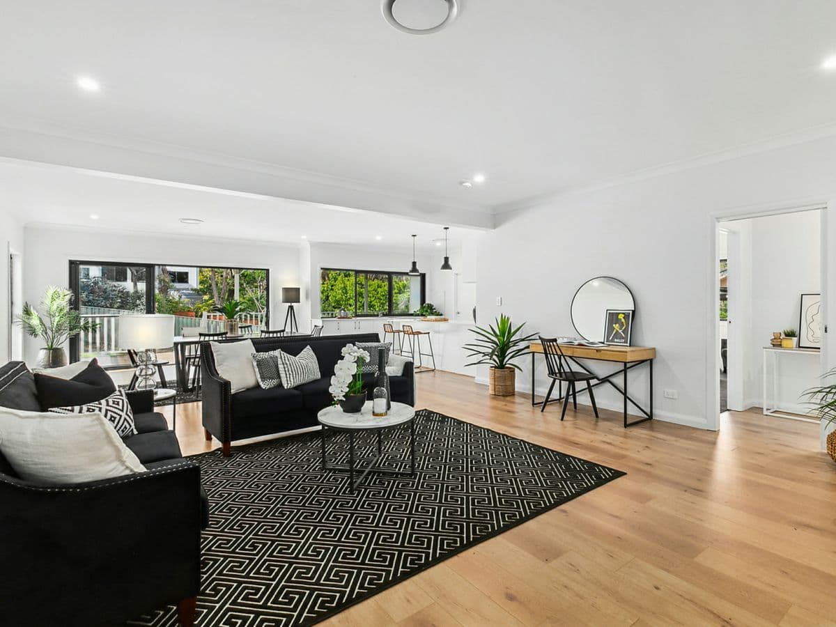11 Cook Road, WENTWORTH FALLS, Wentworth Falls - Thumbnail 4