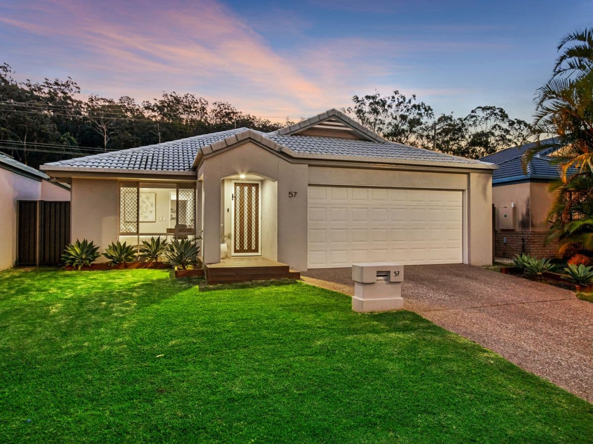 57 Keegan Circuit, CURRUMBIN WATERS, Currumbin Waters - Thumbnail 2