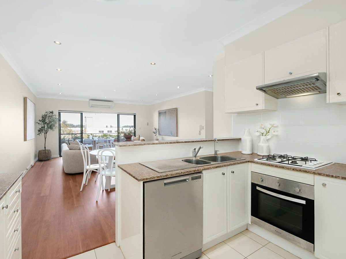 2/292 Burns Bay Road, LANE COVE, Lane Cove - Thumbnail 5