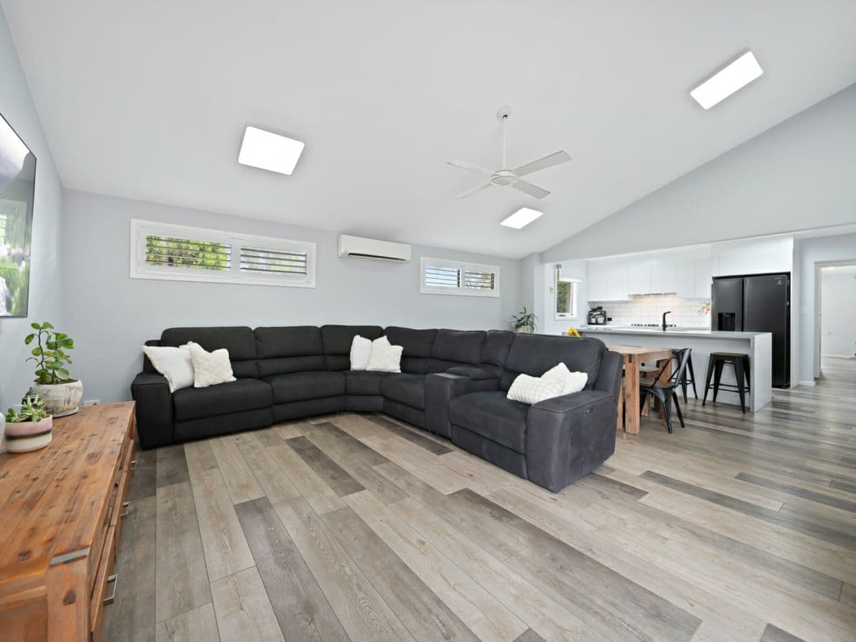 4 Akron Place, TOONGABBIE, Toongabbie - Thumbnail 2