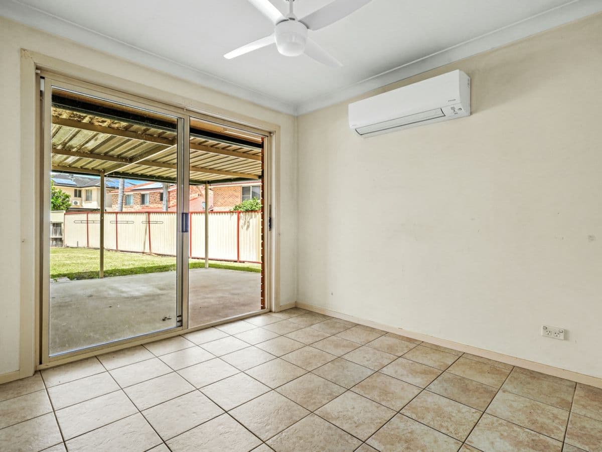 8 Bricketwood Drive, WOODCROFT, Woodcroft - Thumbnail 4