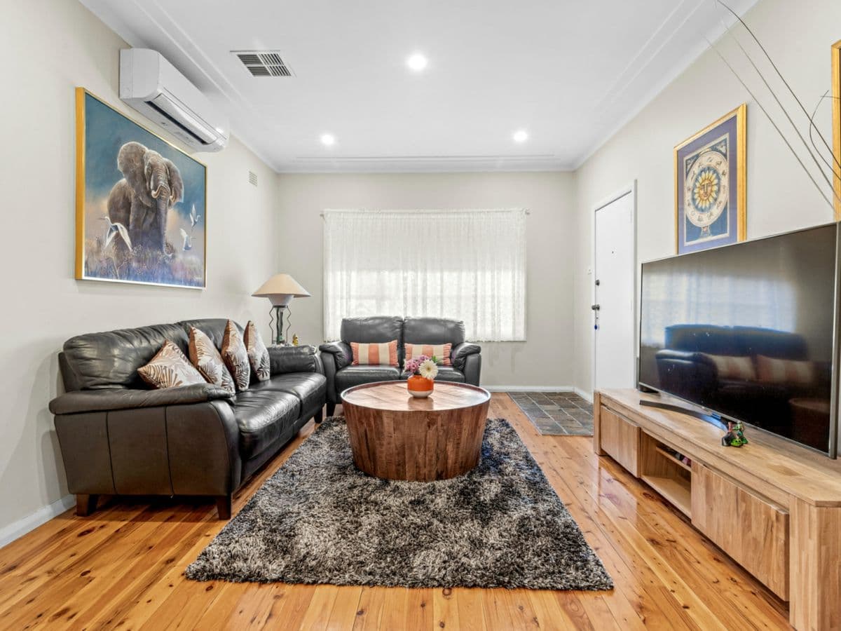18 Lower Mount Street, WENTWORTHVILLE, Wentworthville - Thumbnail 3