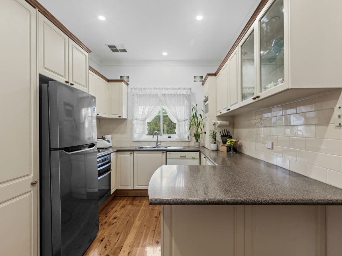 18 Lower Mount Street, WENTWORTHVILLE, Wentworthville - Thumbnail 6