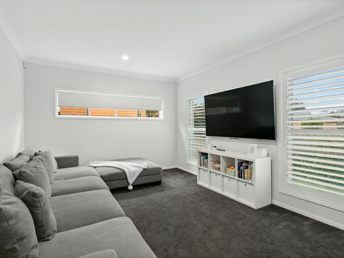 24 Moorlan Avenue, KILLARNEY VALE, Killarney Vale - Thumbnail 6