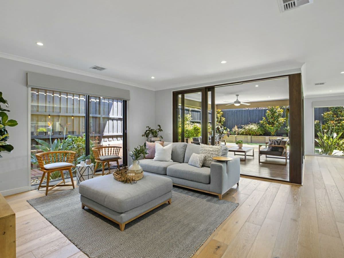 16 Beatty Avenue, CROYDON, Croydon - Thumbnail 2