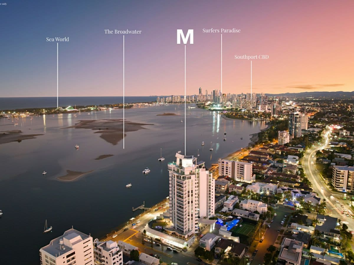 302/300 Marine Parade, LABRADOR, Labrador - Thumbnail 3