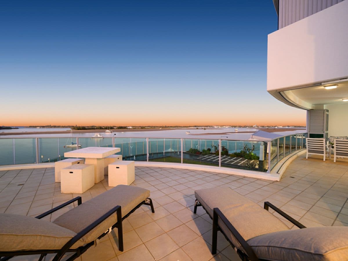 302/300 Marine Parade, LABRADOR, Labrador - Thumbnail 5