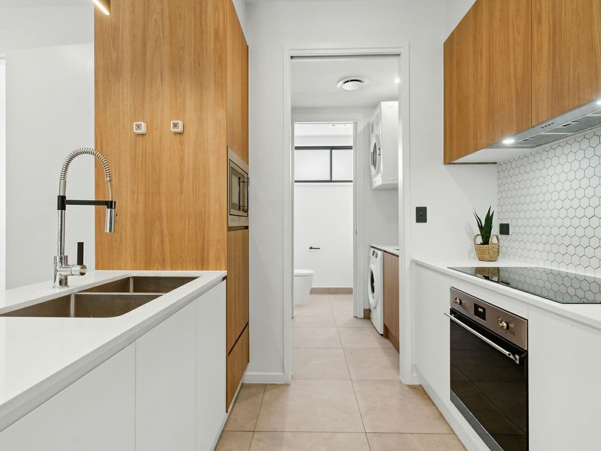 4/51 Mitre Street, ST LUCIA, St Lucia - Thumbnail 7