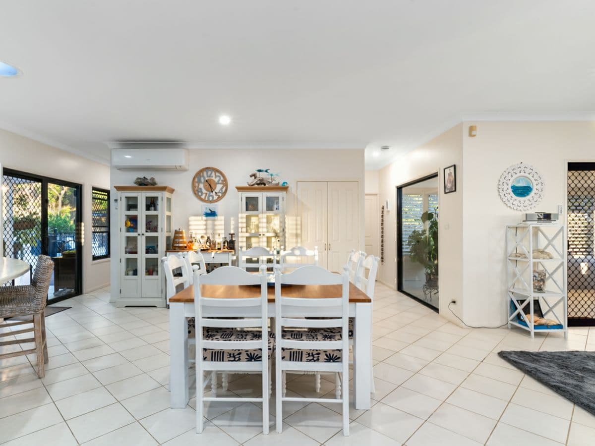 1 Limewood Close, NORMAN GARDENS, Norman Gardens - Thumbnail 5