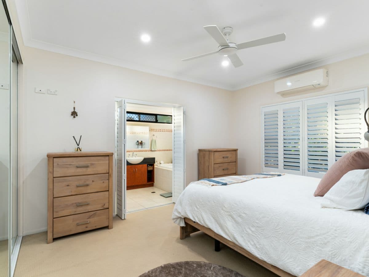 1 Limewood Close, NORMAN GARDENS, Norman Gardens - Thumbnail 6