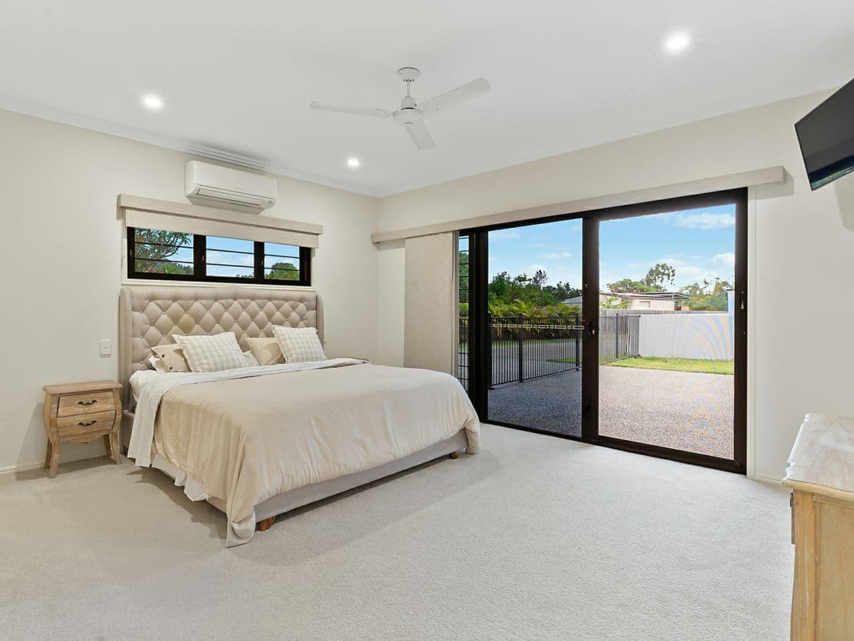20 Stirling Drive, ROCKYVIEW, Rockyview - Thumbnail 8