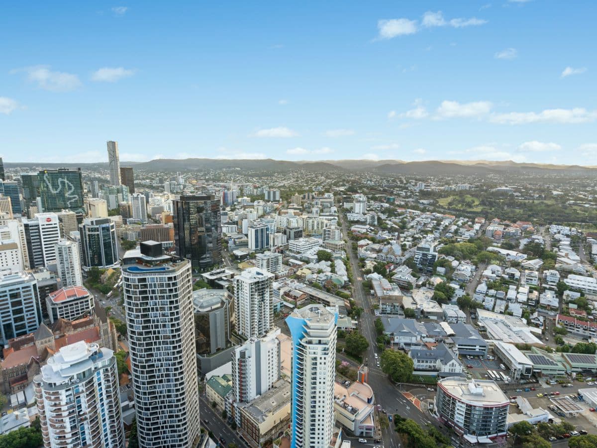 5702/501b Adelaide Street, BRISBANE CITY, Brisbane City - Thumbnail 2