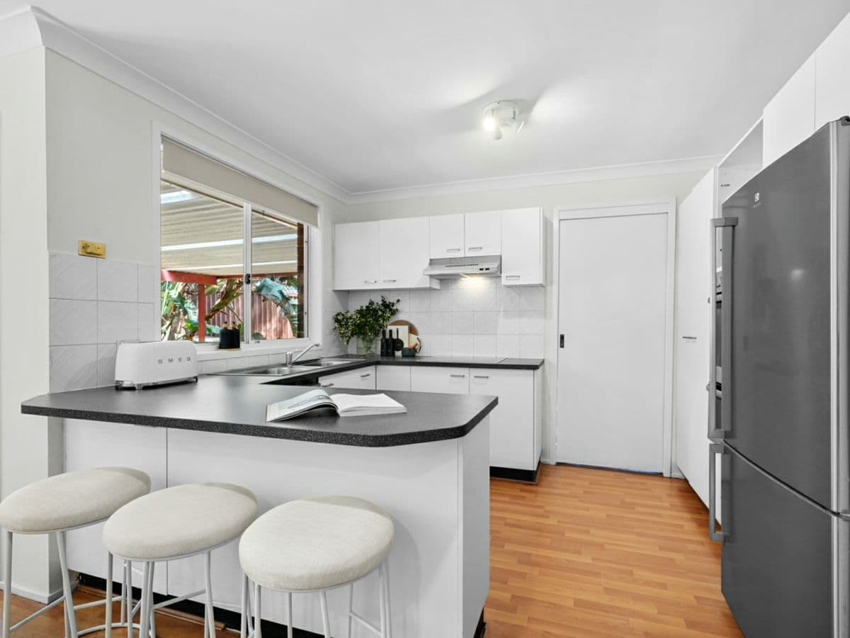 60 Sampson Crescent, ACACIA GARDENS, Acacia Gardens - Thumbnail 4