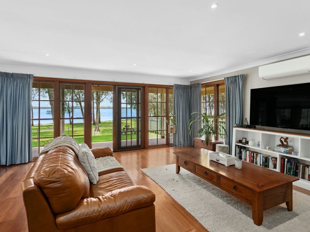 93 Panorama Avenue, CHARMHAVEN, Charmhaven - Thumbnail 8