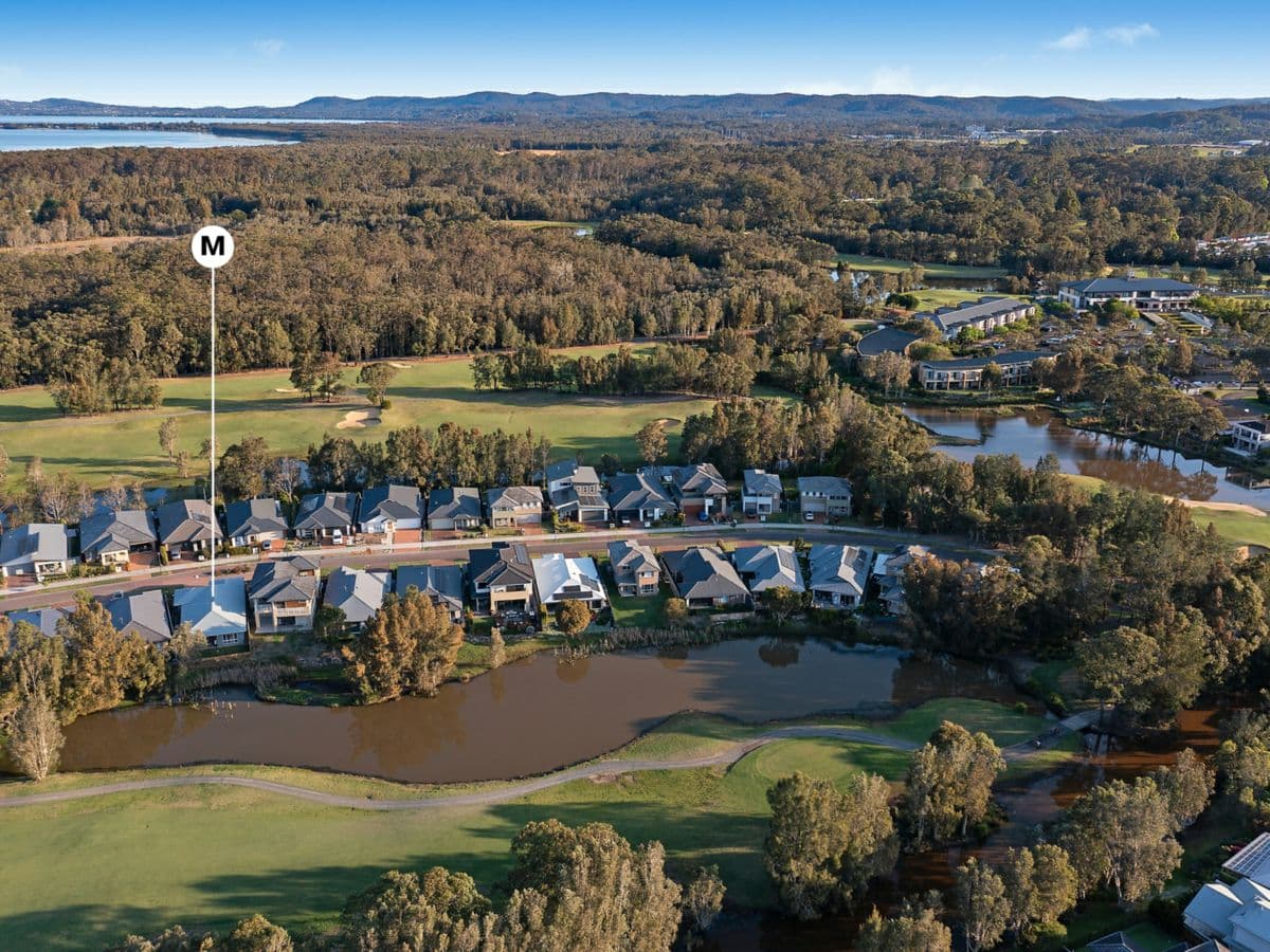 23 Windsorgreen Drive, WYONG, Wyong - Thumbnail 2