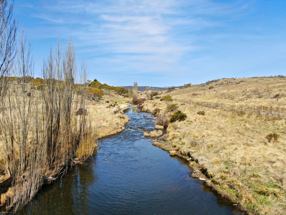 15 Carruthers Road, JINDABYNE, Jindabyne - Thumbnail 3