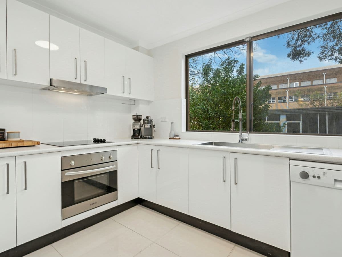 30/2 Rodborough Avenue, CROWS NEST, Crows Nest - Thumbnail 4