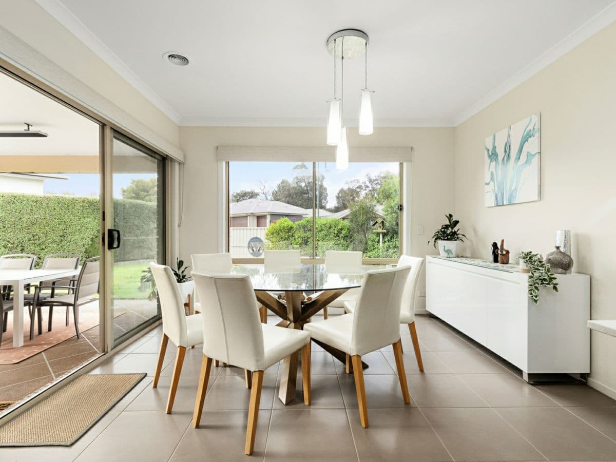 37 Black Wallaby Drive, LANGWARRIN, Langwarrin - Thumbnail 6