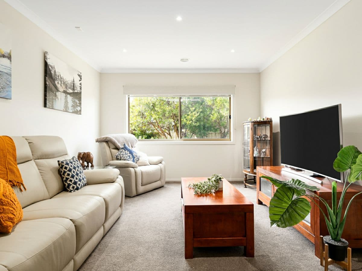 37 Black Wallaby Drive, LANGWARRIN, Langwarrin - Thumbnail 8