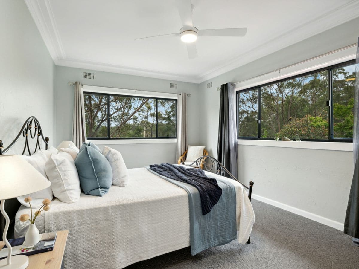 19 Hawkins Parade, BLAXLAND, Blaxland - Thumbnail 3