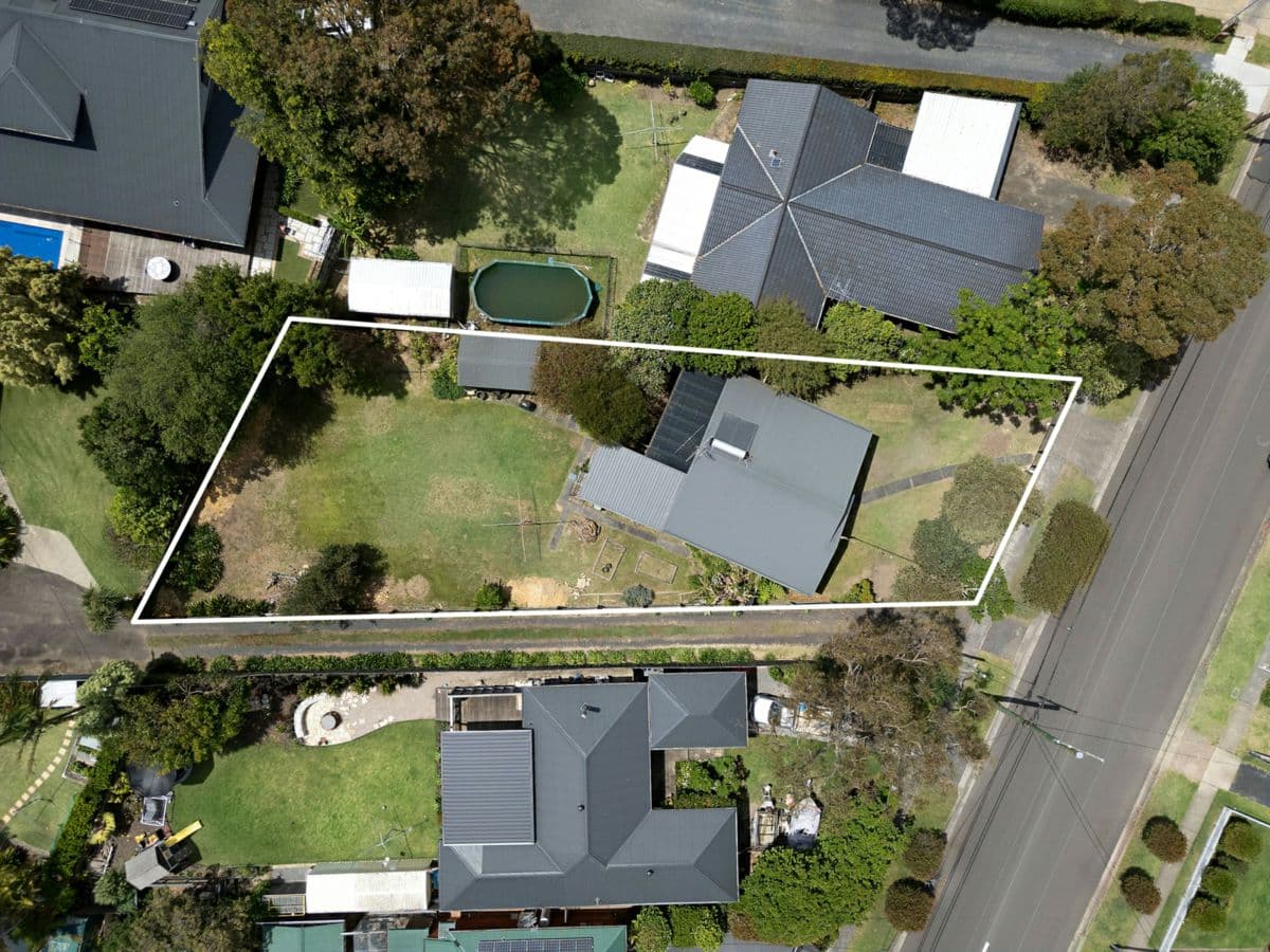 31 Alan Road, BEROWRA HEIGHTS, Berowra Heights - Thumbnail 2