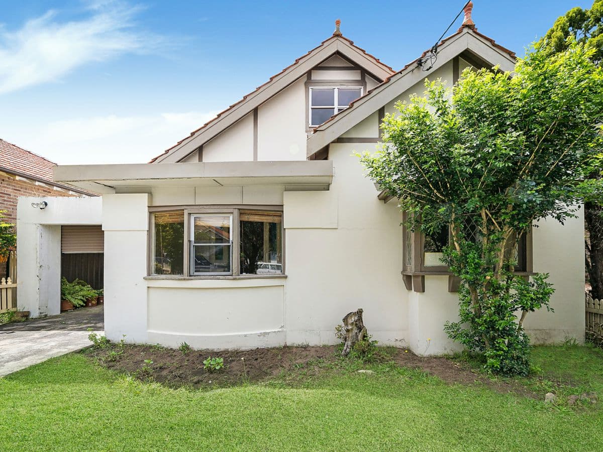 26 Westbourne Street, CARLTON, Carlton - Image 1