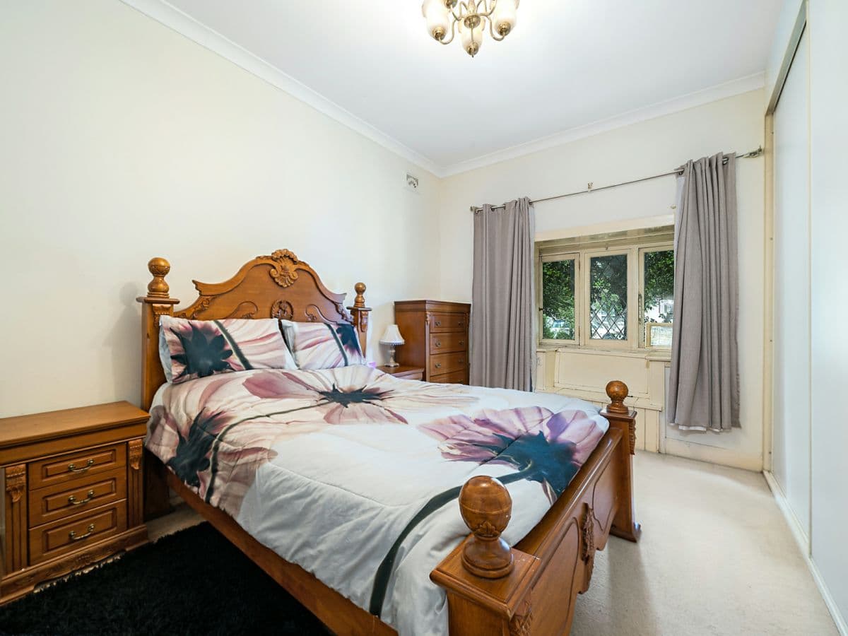 26 Westbourne Street, CARLTON, Carlton - Thumbnail 6