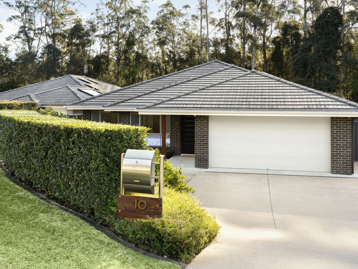 10 Forest View Close, BONVILLE, Bonville - Thumbnail 2