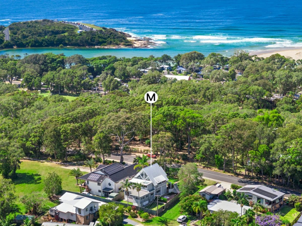 72 Lyons Road, SAWTELL, Sawtell - Image 1