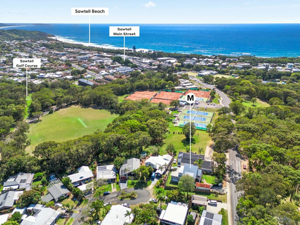 72 Lyons Road, SAWTELL, Sawtell - Thumbnail 3