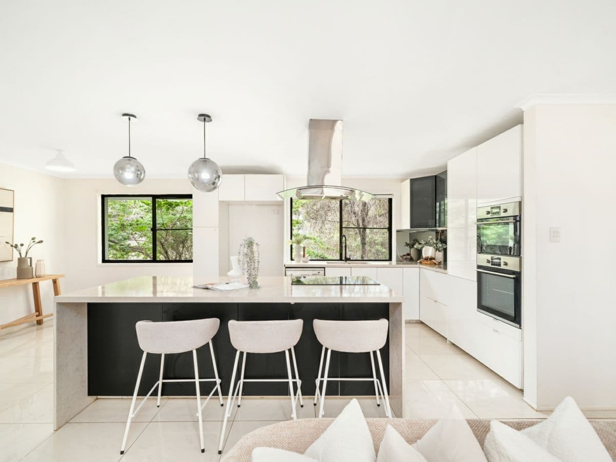 1 Eden Drive, EATONS HILL, Eatons Hill - Thumbnail 2