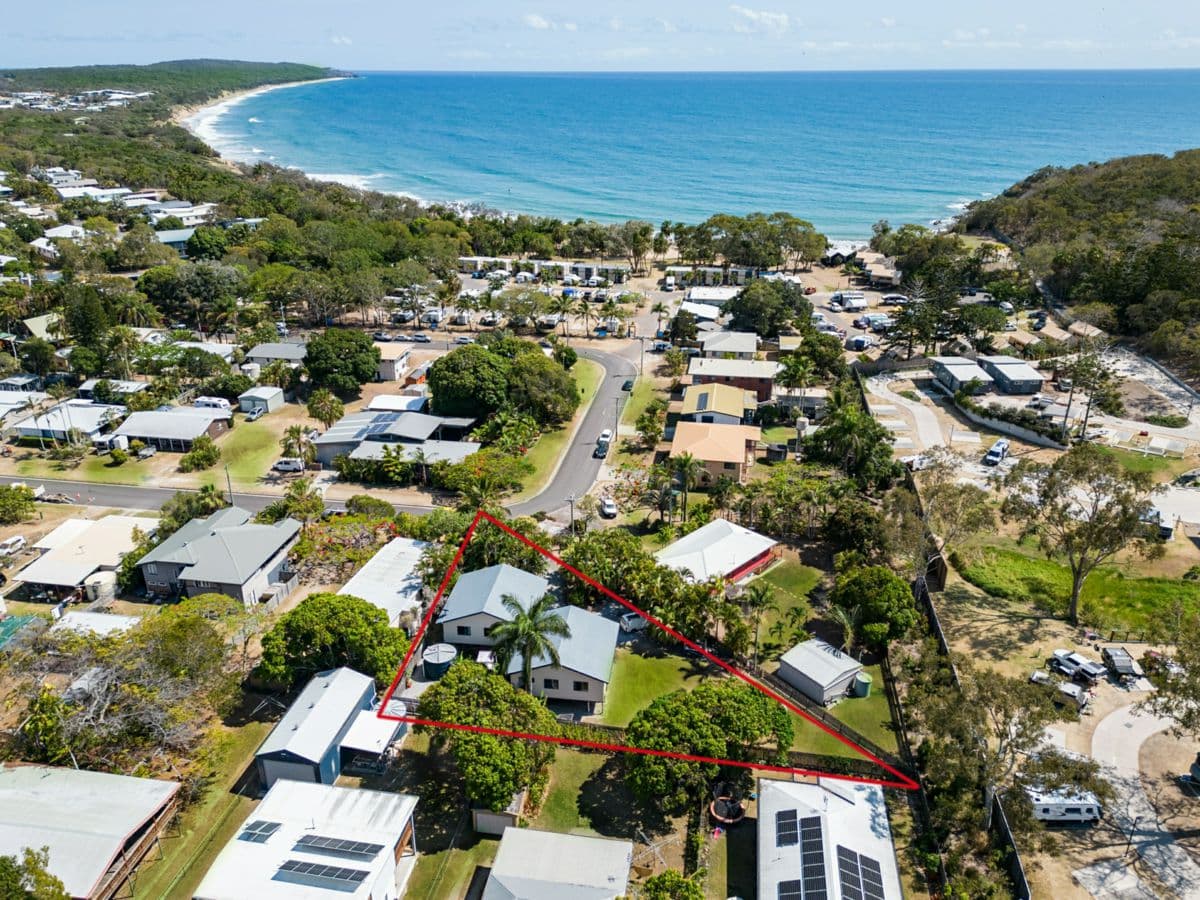 22 Jeffery Court, AGNES WATER, Agnes Water - Image 1