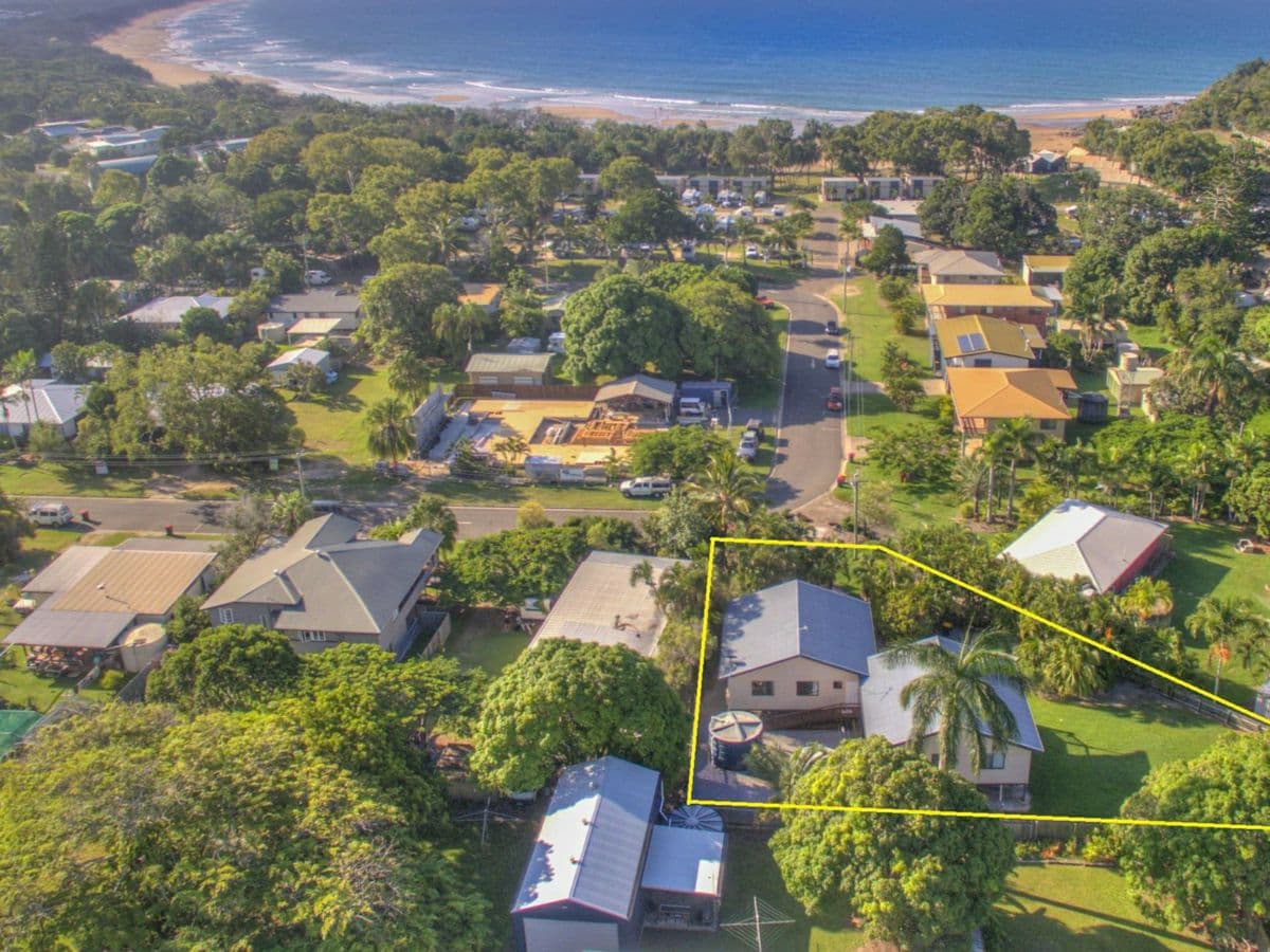 22 Jeffery Court, AGNES WATER, Agnes Water - Thumbnail 6