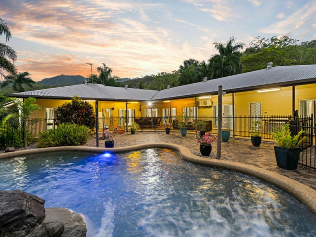 53-57 Corcoran Street, GORDONVALE, Gordonvale - Thumbnail 2